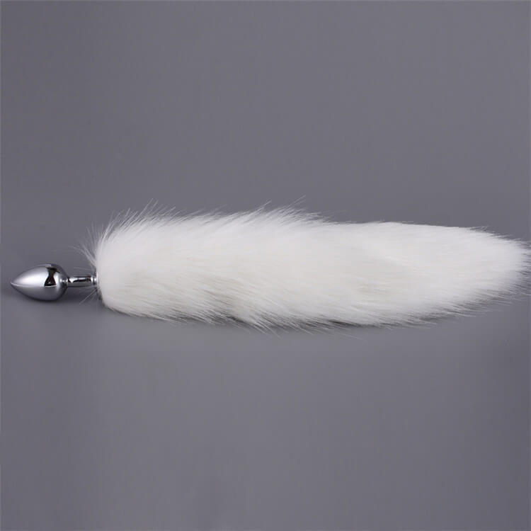 Kit com Plug Anal Feito em Metal com Rabo Artificial e Tiara com Orelhas de Gatinha - 3