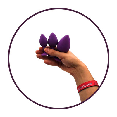Foto 3 do produto Kit Plug Anal em Silicone com Tamanhos Diferentes e Joia em sua Base - Seamless Butt Plug Starting Kit | Disponível em 8 Cores