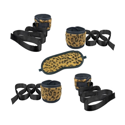 Foto 9 do produto Kit Bondage em Pelúcia com Algemas, Tornozeleiras e Venda - La Pimienta Sado | Disponível em 5 Cores