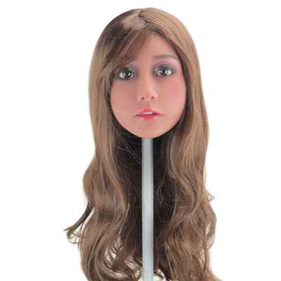 Laís - Boneca Realística em TPE com Pele Morena, Cabelo Ruivo Escuro, Olhos Castanhos, Seios Médios, Vértebras em Aço e Acessórios - 27,2kg e 1,24 Metros de Altura
