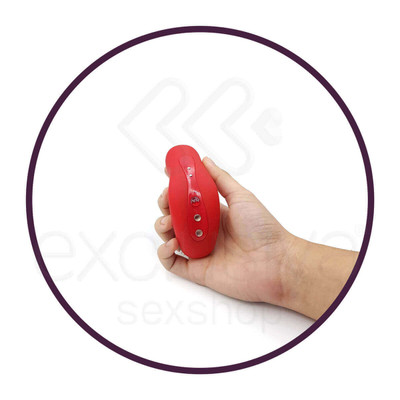 Foto 6 do produto Massageador Estimulador de Clítoris Recarregável em Silicone com 4 Velocidades e 6 Modos de Vibração - Fun Factory Laya II Vibrator - 10,5 x 4 CM | Cor: Vermelho