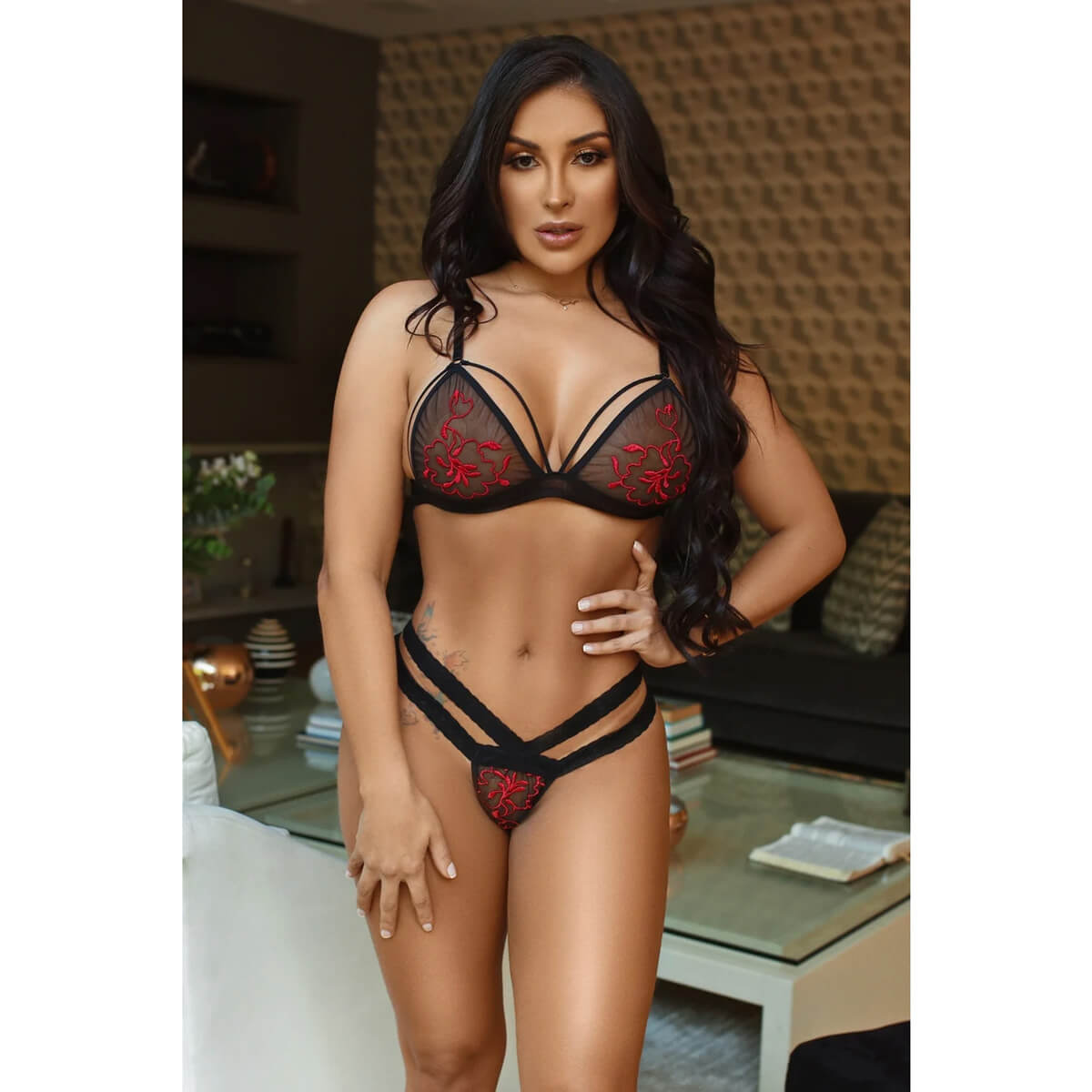 Conjunto Tentação em Tule Transparente com Sutiã sem Bojo e Calcinha Fio Dental - Garota Veneno | Disponível em 2 Cores e 4 Tamanhos - 5