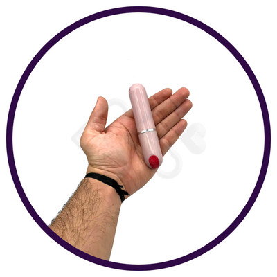 Foto 7 do produto Lipstick Vibe Vibration Massager - Vibrador em Forma de Batom com 10 Modos de Vibração e Carregamento via USB - 5,2 x 1,9 cm