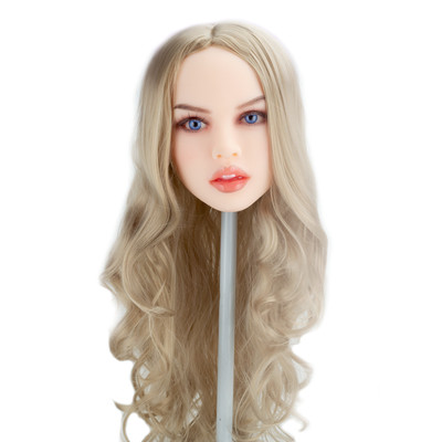 Liz - Boneca Realística em TPE com Cabelo Longo Loiro, Olhos Azuis, Seios Fartos, Vértebras em Aço e Demais Acessórios - 41,7 kg e 1,53 Metros de Altura