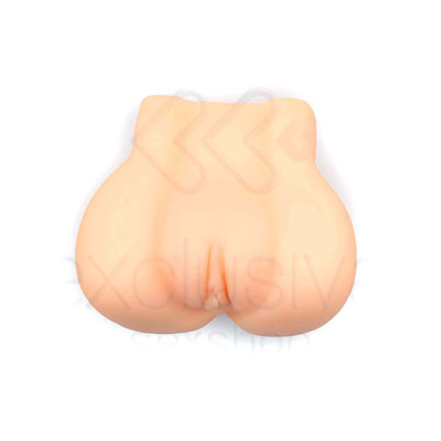 Foto 3 do produto Masturbador em Forma de Bunda em Cyberskin com Vagina Carnuda e Ânus Apertado - Love Red Lip | 20 x 18,5 cm
