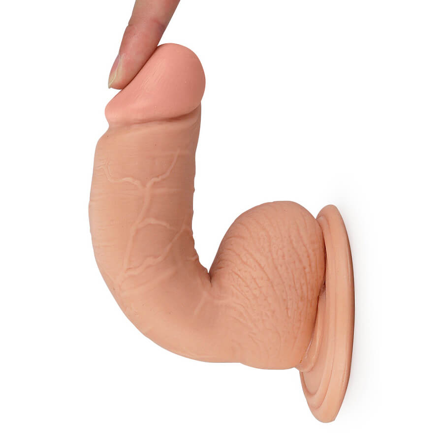 Prótese Realística com Glande Definida, Veias Salientes, Escroto Avantajado e Ventosa Possui 3 Vibrações e Controle Remoto - Lovetoy Real Extreme - 12 x 4 cm - 2