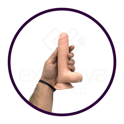 Prótese Realística em TPE com Pele Beliscável, Glande Definida, Veias Salientes, Escroto e Ventosa - Lovetoy Sliding Skin 7.0" | 12,3 x 3,6 cm | Disponível em 2 Cores