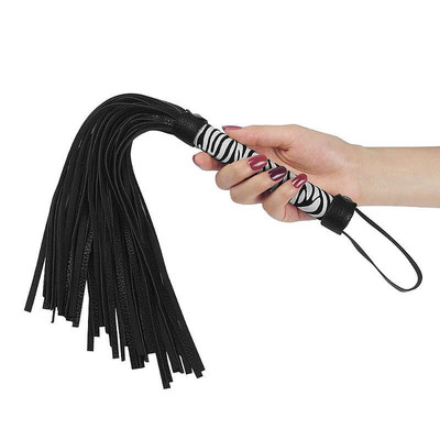 Foto 1 do produto Lovetoy Whip Me Baby - Chicote com Tiras Diversas em Couro Sintético - 25 cm | Cor: Branco