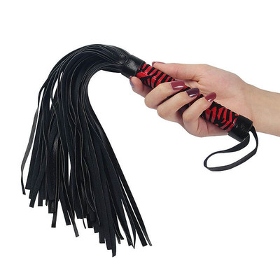 Foto 1 do produto Lovetoy Whip Me Baby - Chicote com Tiras Diversas em Couro Sintético - 25 cm | Cor: Vermelho