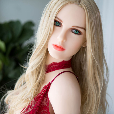 Foto 8 do produto Lulu - Boneca Realística em Cyberskin com Pele Clara, Cabelo Loiro Escuro, Olhos Verdes, Seios Fartos, Vértebras em Aço e Acessórios - 34 Kg e 1,58 Metros de Altura