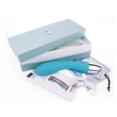 Foto 7 do produto LuxeLuv Only V - Vibrador Recarregável com 10 Modos de Vibração - 18,5 x 3,2 cm | Cor: Azul Claro