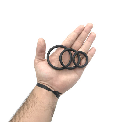 Foto 5 do produto Kit com 3 Anéis para Pênis e Testículos - Lybaile Cock & Ball Rings Rubber Set