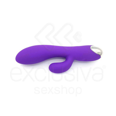 Foto 2 do produto Macaria - Vibrador Recarregável em Silicone Soft Touch com Estimulador Clitoriano e 20 Modos de Vibração - 18,5 x 3,5 cm  | Cor: Roxo