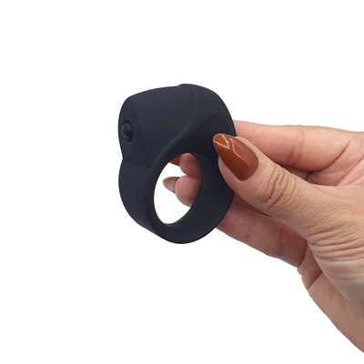 Anel Peniano em Silicone Soft Touch com Vibração Única - XXOO Ring Anna | 6,3 x 4,9 cm
