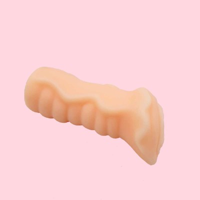 Foto 4 do produto Masturbador Masculino em Forma de Vagina com Lábios Pequenos em Cyberskin - Youvibe Maig | 12,5 x 4,5 cm