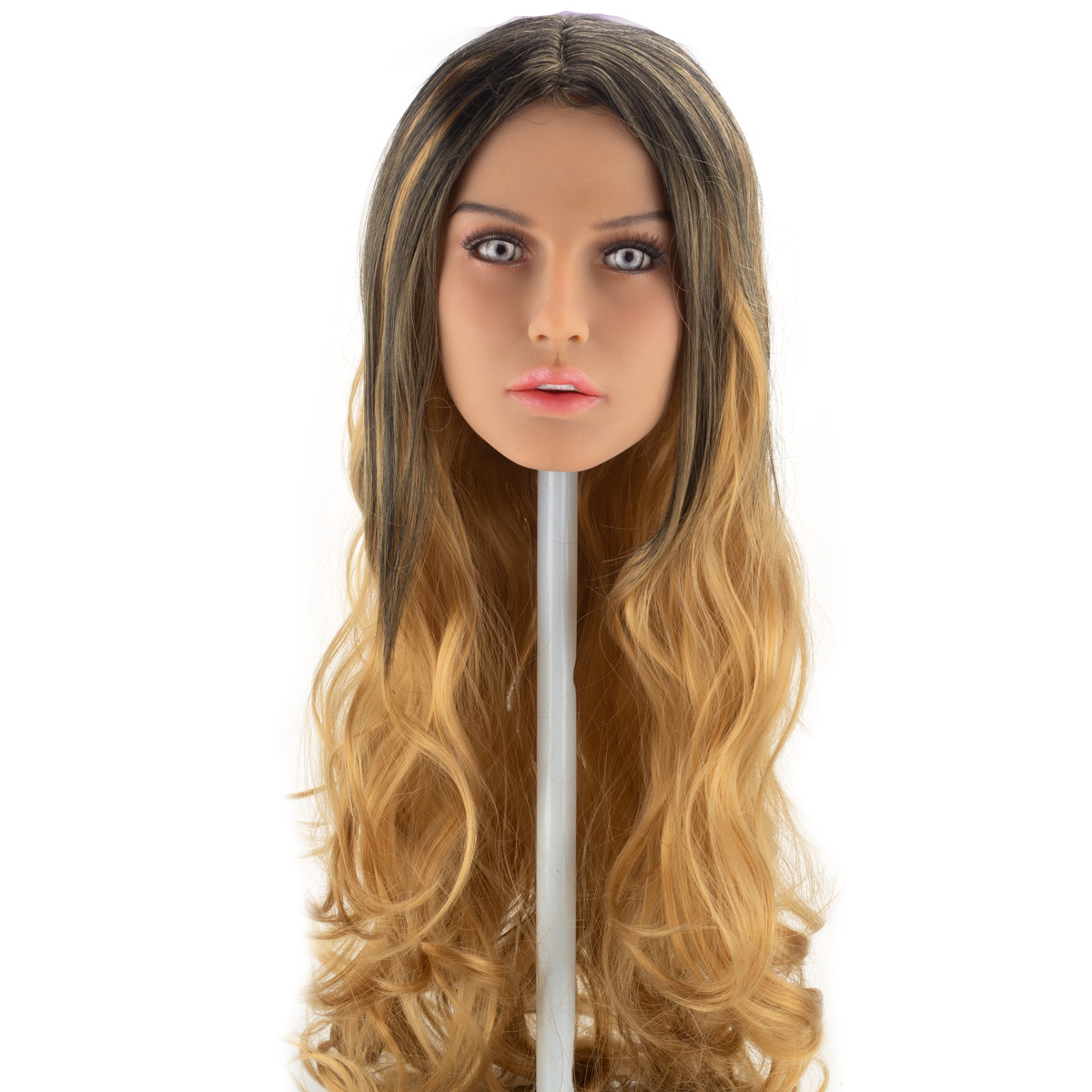 Manu - Boneca Realística em TPE com Pele Morena, Cabelo Loiro, Olhos Verdes, Seios Médios, Vértebras em Aço e Acessórios - 34 kg e 1,58 Metros de Altura - 6