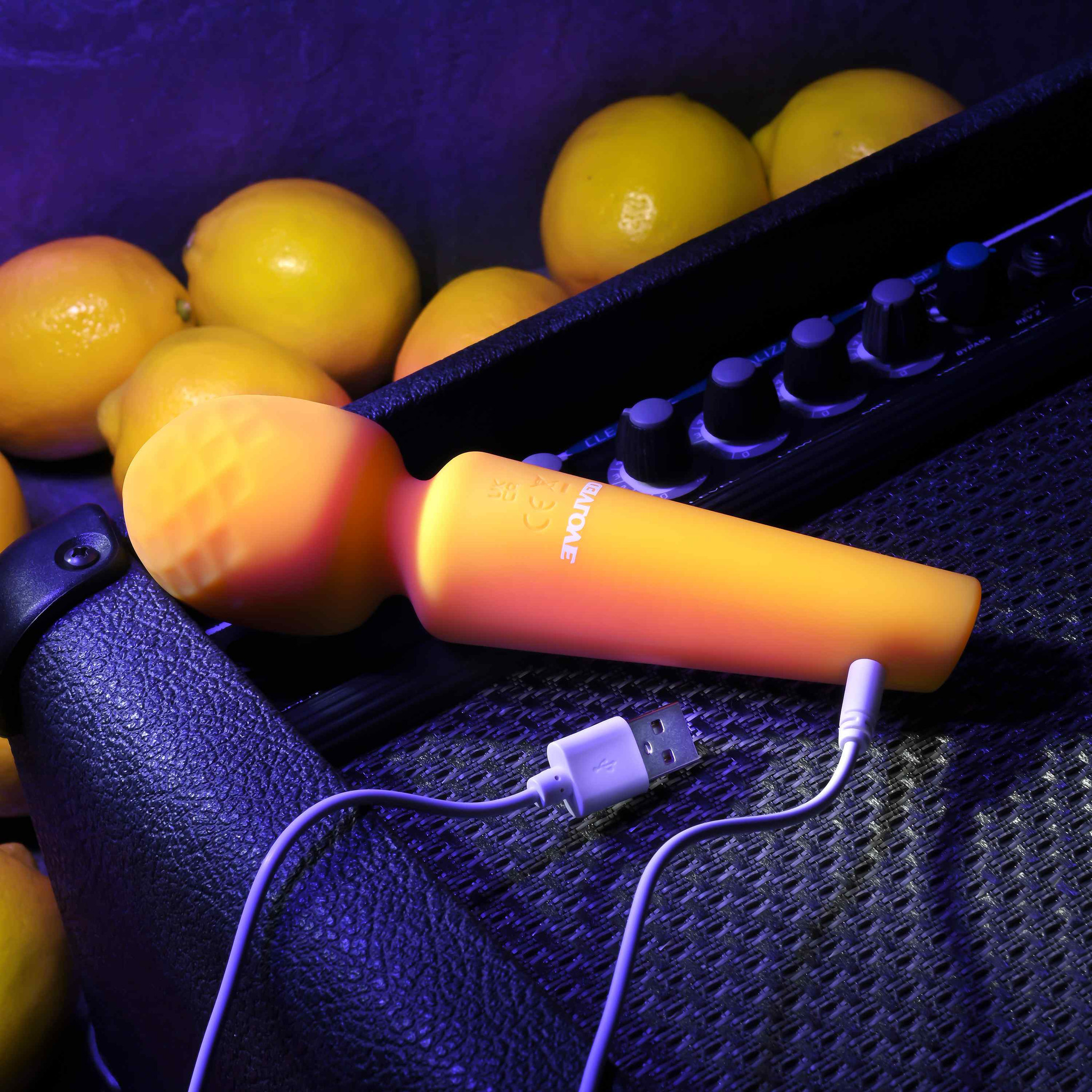 Massageador Revestido em Silicone Macio com 10 Modos de Vibração, Resistente à Água e Recarregável - Evolved Sunshine | 17 x 4,6 cm - 3