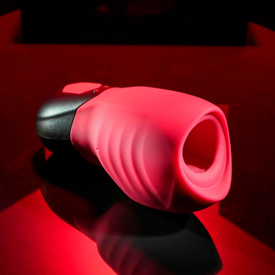 Foto 1 do produto Masturbador com 7 Modos de Vibração, 7 Tipos de Suções e Carregamento via Cabo USB - Gender X Body Kisses | 4,5 x 3,5 cm
