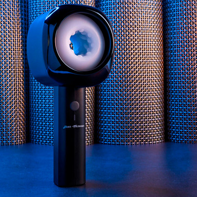 Masturbador com Design Ergonômico, 3 Velocidades de Movimento Vai e Vem, Recarregável e Resistente à Água - Zero Tolerance Let It Slide