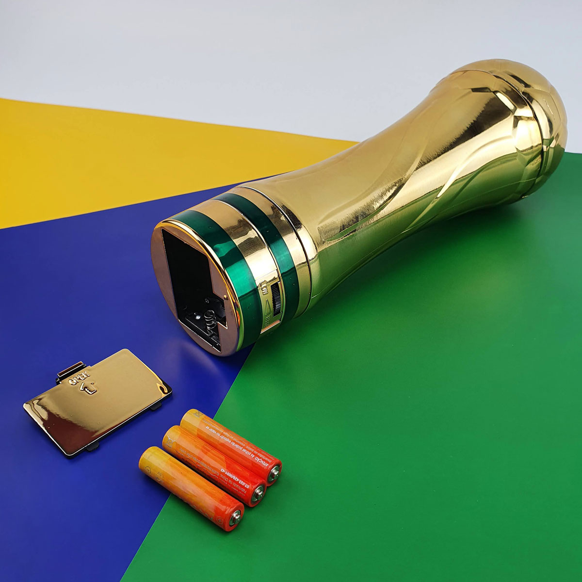 Masturbador Masculino em Formato de Troféu da Copa do Mundo com Ânus em TPE - Vip Mix Trophy Cup | 14 x 3,5 cm - 2