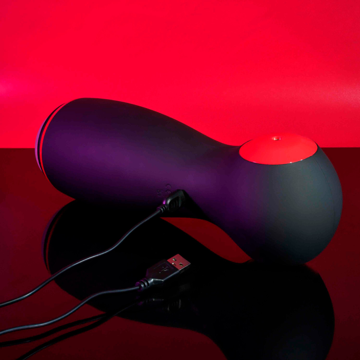 Masturbador Recarregável com Design Moderno, 3 Motores, 10 Modos de Vibração, 7 Tipos de Sucção e Compressão - Zero Tolerance Tight Squeeze - 5