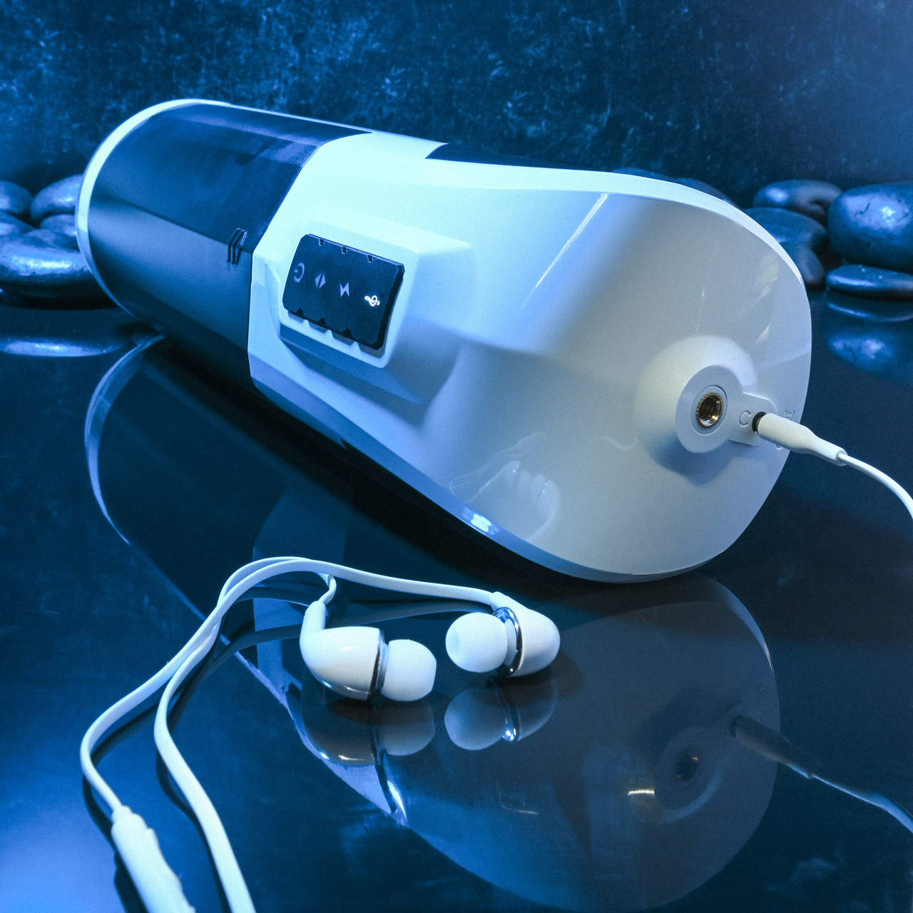 Masturbador Recarregável em Formato de Lanterna com 7 Modos de Rotação, Função Turbo, Base em Ventosa e Gemidos - Zero Torelance Date Night Dani Daniels - 4