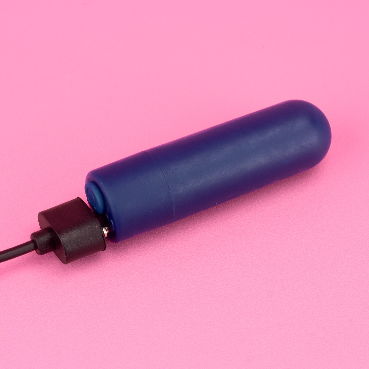 Masturbador em Silicone e Bullet com 10 Modos de Vibração, Recarregável - Exclusiva Ares - 4