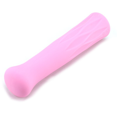 Foto 3 do produto Vibrador Recarregável com Forma de Bastão em Soft Touch com 9 Funções de Vibração, 3 Intensidades e Resistência a Água - Mina | 17,2 x 3,9 cm