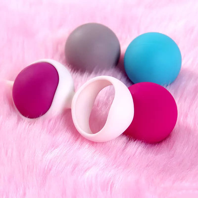 Foto 2 do produto Bolas Kegel para Pompoar em Silicone Soft Touch com 4 Pesos Diferentes - Mini BO