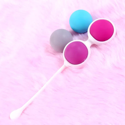 Foto 1 do produto Bolas Kegel para Pompoar em Silicone Soft Touch com 4 Pesos Diferentes - Mini BO
