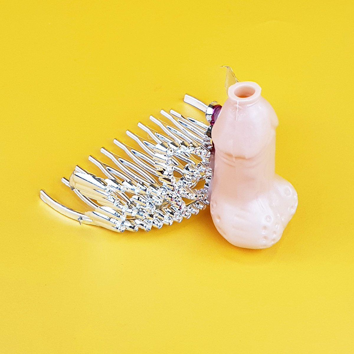 Mini Coroa de Princesa Prata com Detalhe de Mini Pênis - FestaChic - 2