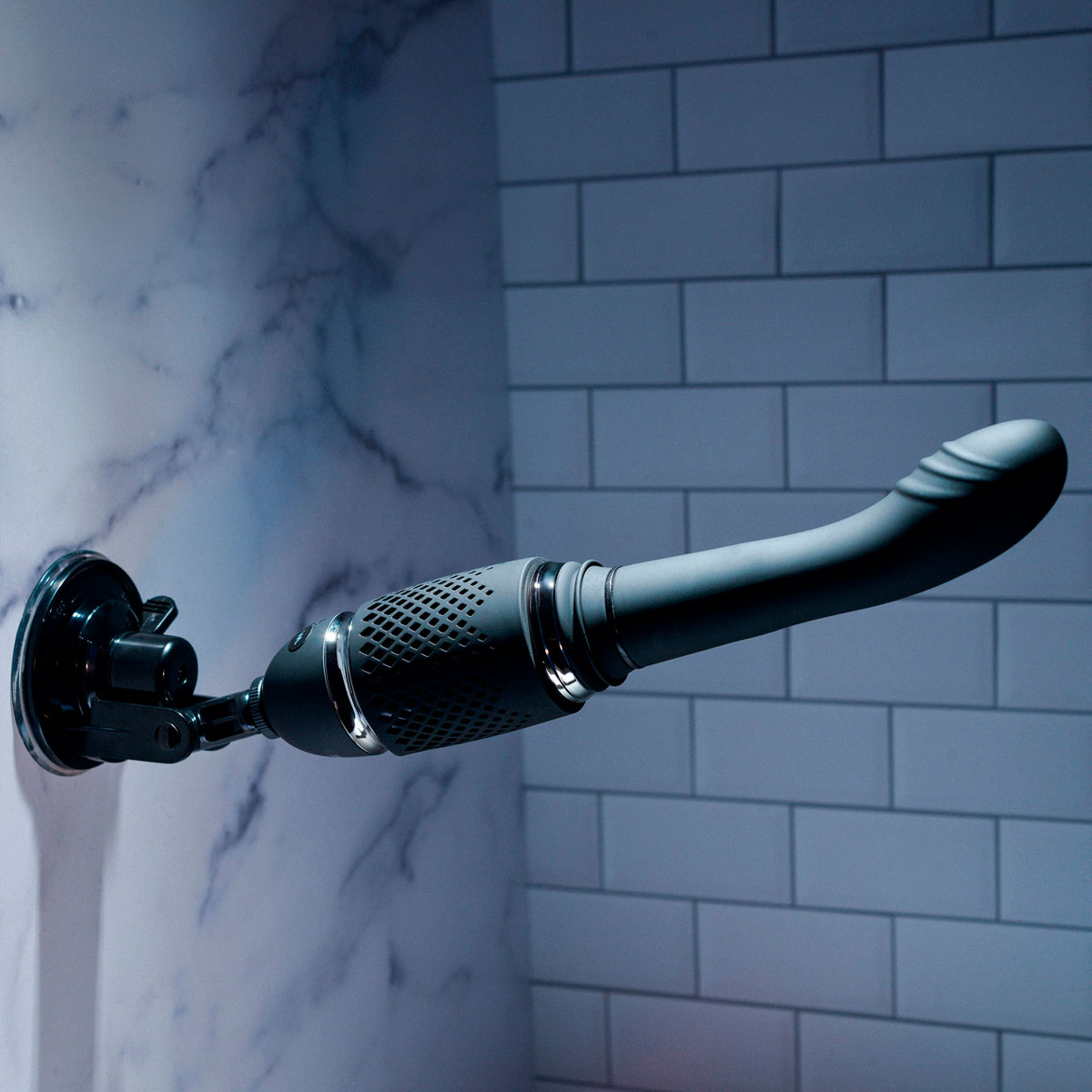 Mini Maquina do Sexo com 2 Penetradores, 7 Modos De Vibração, Função Vai e Vem, Luz Lud e Ventosa - Evolved Thrust & Go | 14,5 x 3,6 cm - 4