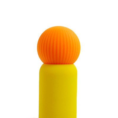 Foto 3 do produto Mini Vibrador Massageador em Silicone com 10 Modos de Vibração e Carregamento via Cabo USB - Topo Toys | 12,8 x  3,1 cm