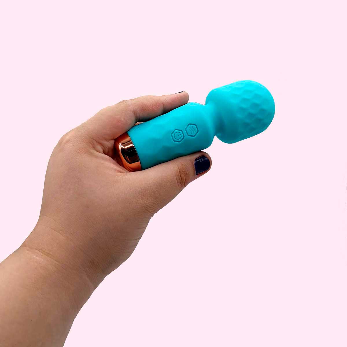 Mini Vibrador Massageador em Silicone com Texturas, 10 Modos de Vibração e Recarregável via USB - Hero | 11,5 x 3,9 cm | Disponível em 5 Cores - 6