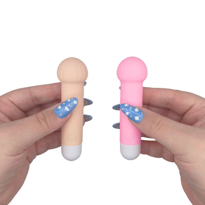 Mini Vibrador Recarregável com Toque Suave e 10 Modos de Vibrações - Lilo Bullet Series | Disponível em 2 Cores