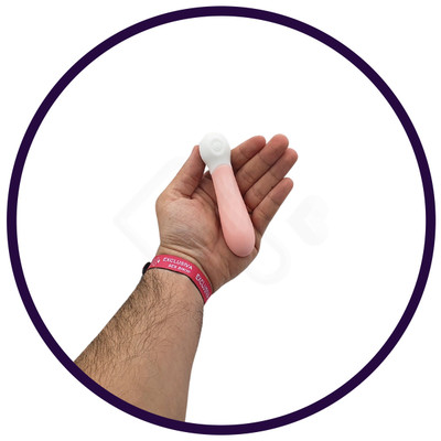 Foto 6 do produto Mini Vibrador em Silicone com 9 Modos de Vibração e Carregamento Via Cabo USB - S-Hande Mini 3 | 7,9 x 2,7 cm | Disponível em 2 Cores