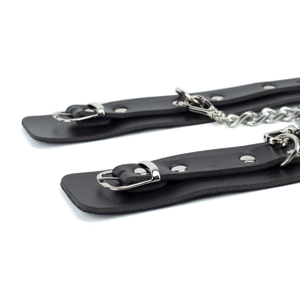 Par de Bracelete Top com Fivelas, Mosquetões e Correntes - Exclusiva Linha Sado - 4