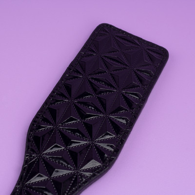 Foto 5 do produto Palmatória de Luxo em Couro Ecológico e Vinil - Aphrodisia Passionate Paddle | 32,7 x 7,2 cm | Disponível em 3 Cores