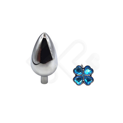Foto 9 do produto Plug Anal em Aço com Joias na Base no Formato de Trevo - Sexy Import - 7,9 x 4,1 cm | Disponível em 7 Cores