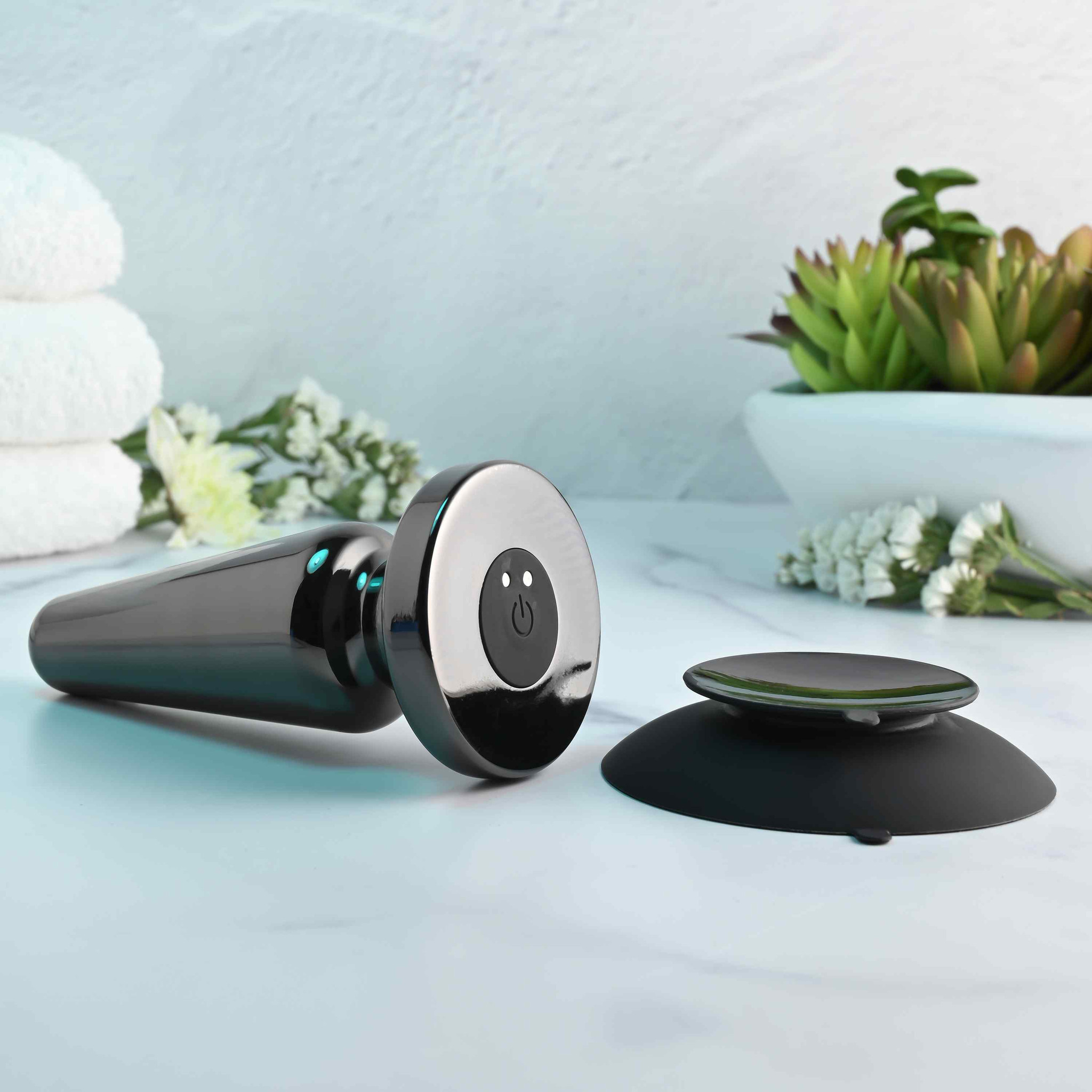 Plug Anal Cônico em Alumínio Cromado com 7 Modos de Vibração, Recarregável e Base de Ventosa Removível - Evolved Advanced Plug Metal | 9,1 x 3,9 cm - 5