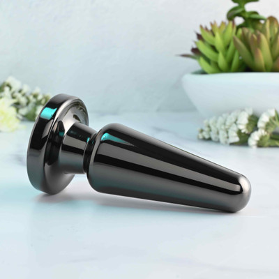 Foto 2 do produto Plug Anal Cônico em Alumínio Cromado com 7 Modos de Vibração, Recarregável e Base de Ventosa Removível - Evolved Advanced Plug Metal | 9,1 x 3,9 cm