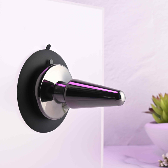 Plug Anal Cônico em Alumínio Cromado com 7 Modos de Vibração, Recarregável e Base de Ventosa Removível - Evolved Beginner Plug Metal | 7,6 x 3 cm - 3