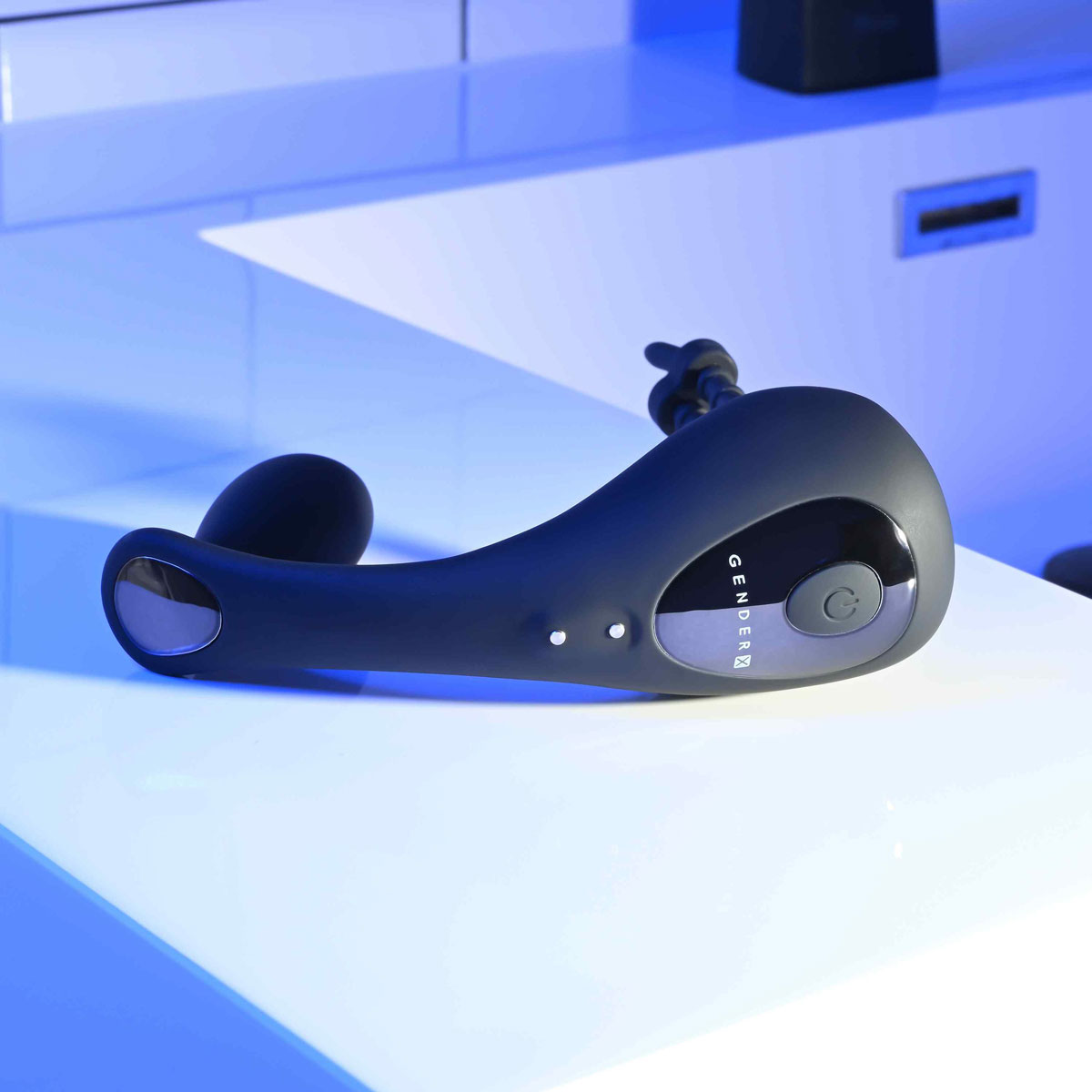 Plug Anal Cônico e Anel Vibratório em Silicone com 10 Modos de Vibrações, Controle Remoto e Recarregável - Gender X Back It Up - 2