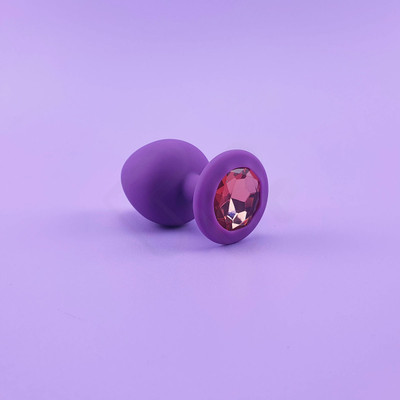 Foto 7 do produto Plug Anal Cônico em Silicone com Joia na sua Base no Tamanho G - Sexy Import | 7,9 x 4,3 cm | Disponível em 4 Cores