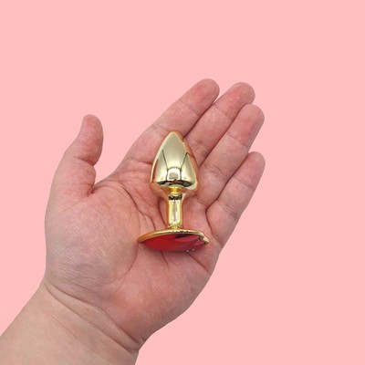 Foto 3 do produto Plug Anal Cônico Tamanho "M" em Metal com Base no Formato de Coração e Strass - Hard | 6,5 x 3 cm