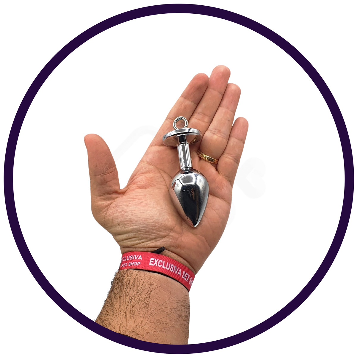 Plug Anal Cromado no Formato Cônico com Joia na Base e Sininho - 7 x 3,3 cm | Disponível em 4 Cores - 7