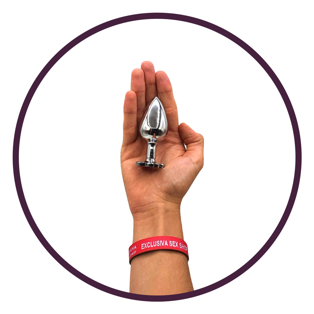 Plug Anal "M" em Aço com Joias na Base no Formato de Trevo - Sexy Import - 6,8 x 3,4 cm | Disponível em 6 Cores - 14