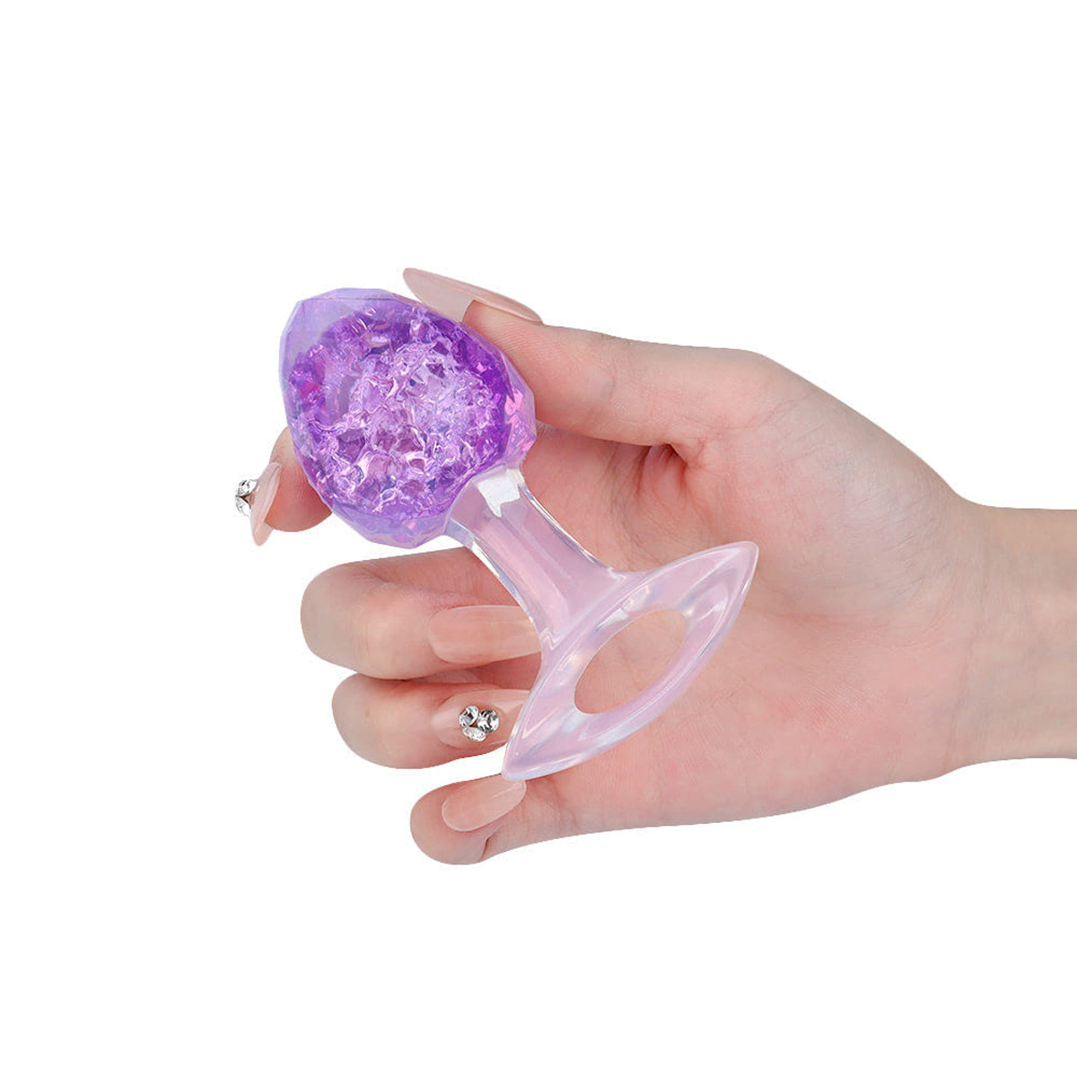 Plug Anal M em Silicone Platina, Formato Cônico com Esfera Interna e Alça de Segurança - YouVibe | 7 x 3,8 cm | Disponível em 5 Cores - 17