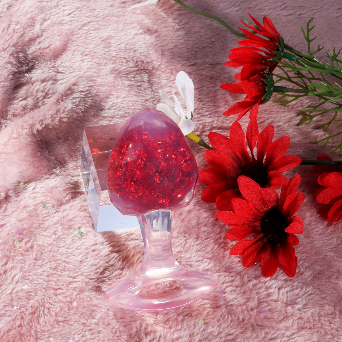 Plug Anal M em Silicone Platina, Formato Cônico com Esfera Interna e Alça de Segurança - YouVibe | 7 x 3,8 cm | Disponível em 5 Cores - 20