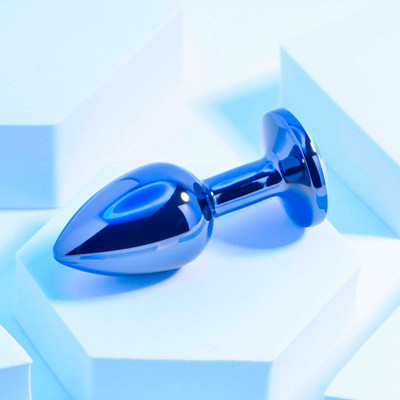 Foto 4 do produto Plug Anal em Metal no Tamanho "P" com Logo - Evolved Playboy Pleasure Tux-Small | 6,5 x 2,7 cm